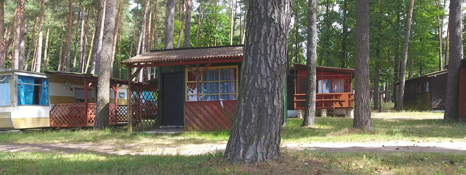 Domki nad jeziorem Gołdopiwo, Ośrodek Aneta